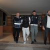 GÜNLERCE ÖLDÜRDÜĞÜ EŞİNİN CESEDİYLE YAŞAMIŞ!